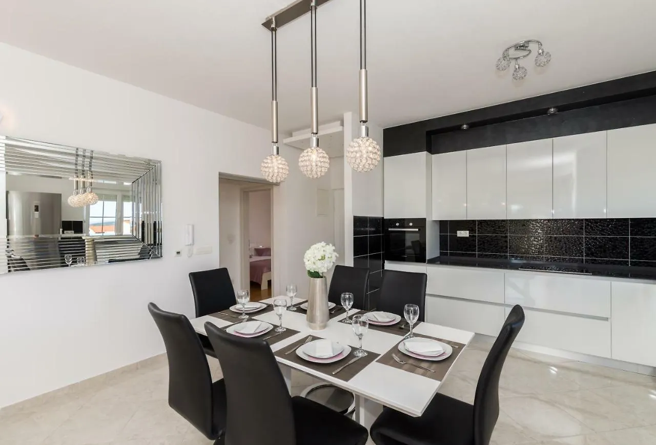 Apartments Prestige Kastela